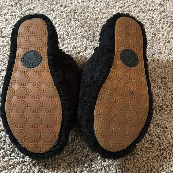 UGG Fluff Yeah flatform slippers size 7 - Picture 7 of 7